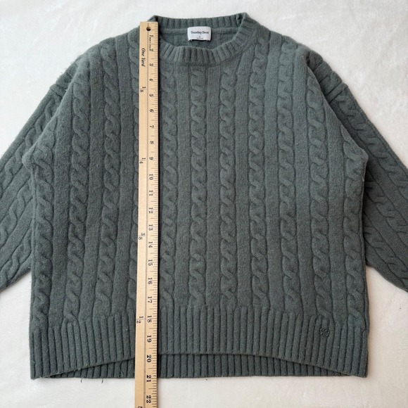 Aritzia Sunday Best Cable Knit Sweater  Merino Wool Green Old Money Sz Small - Picture 5 of 14